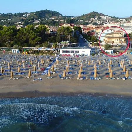 Lejlighed Palm House - Vista Mare Montesilvano Marina