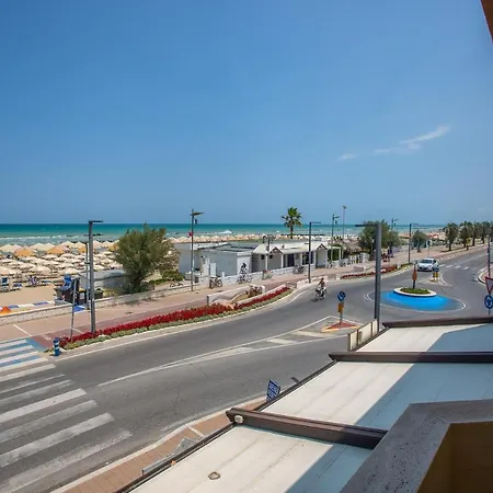 Palm House - Vista Mare Apartment