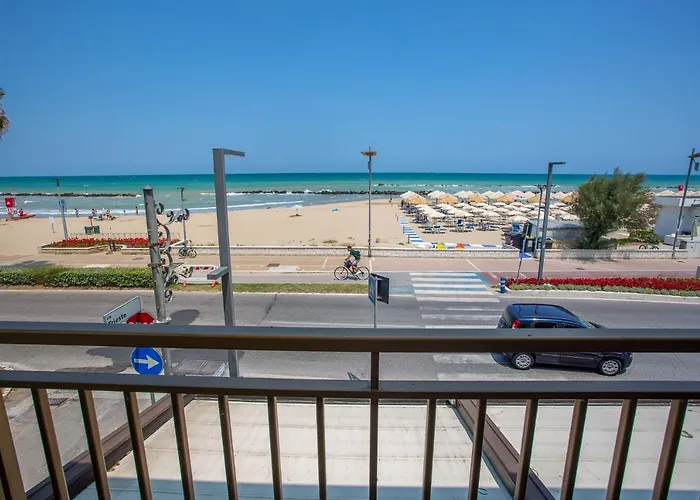 Palm House - Vista Mare *