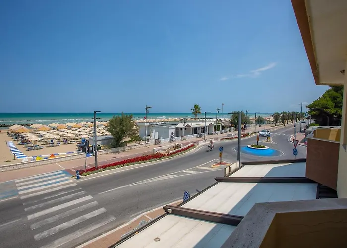 Palm House - Vista Mare Lägenhet