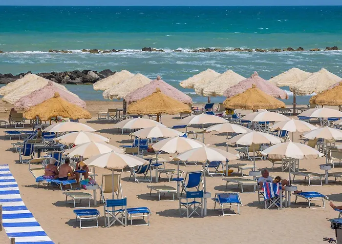 Palm House - Vista Mare Montesilvano Marina